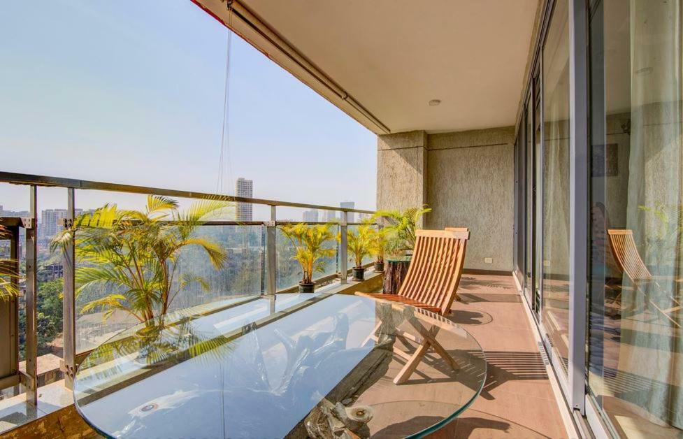 Isec Apartment Мумбаи Экстерьер фото